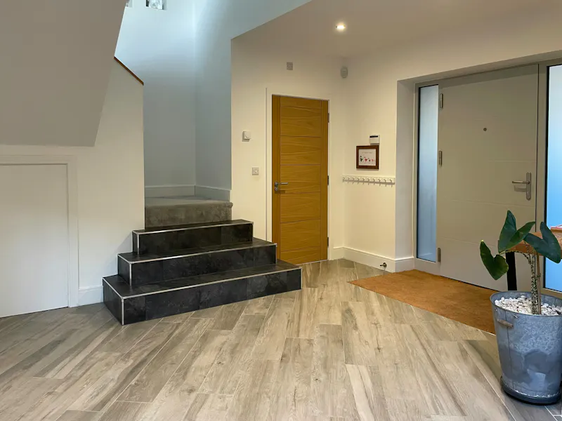 Entrance hall at Modern Baldock family home, D2862 (photo 12)