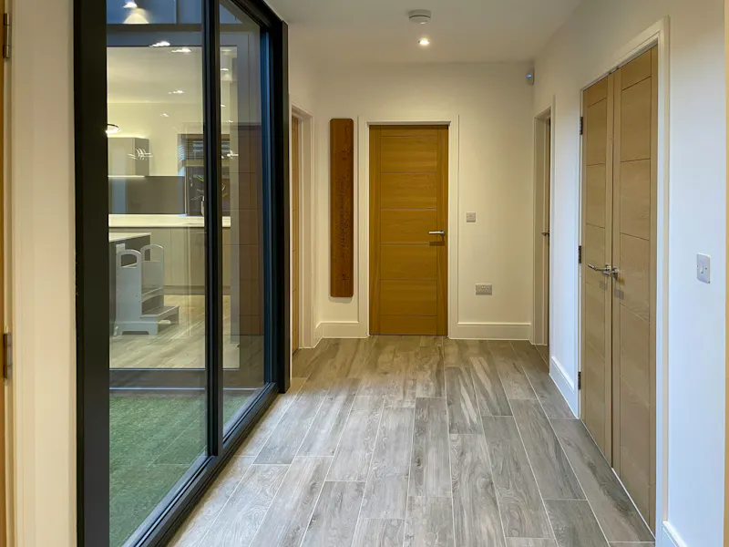 Modern Baldock family home, D2862 (photo 11)