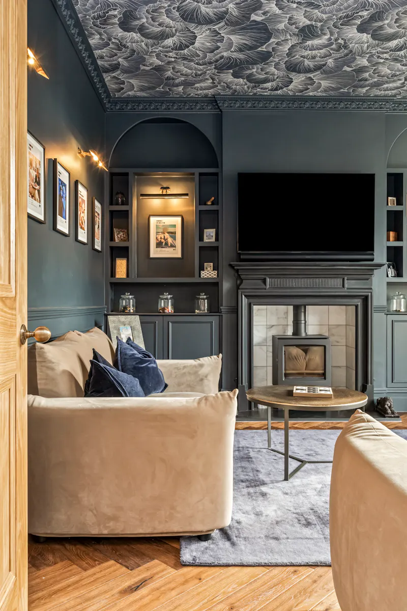 Renovated Hove rectory , B2117 (photo 19)