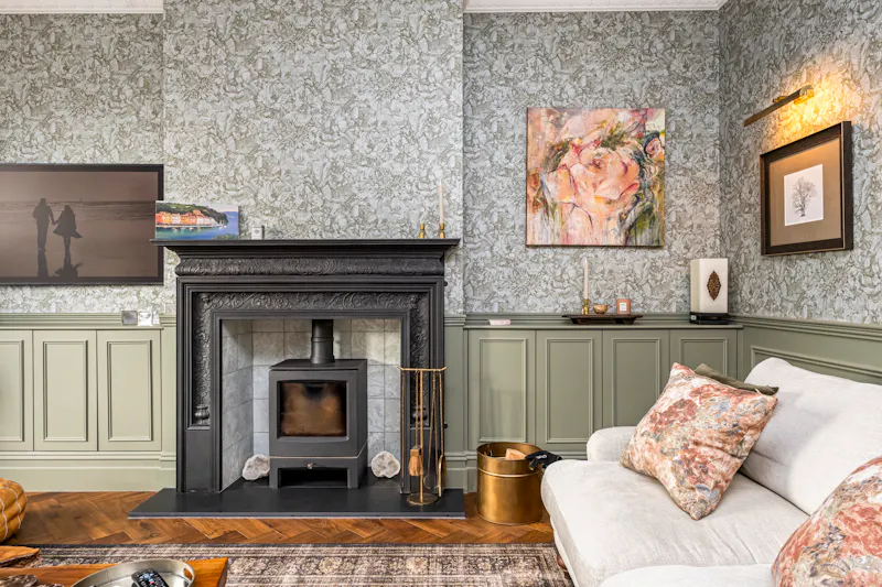 Renovated Hove rectory , B2117 (photo 17)