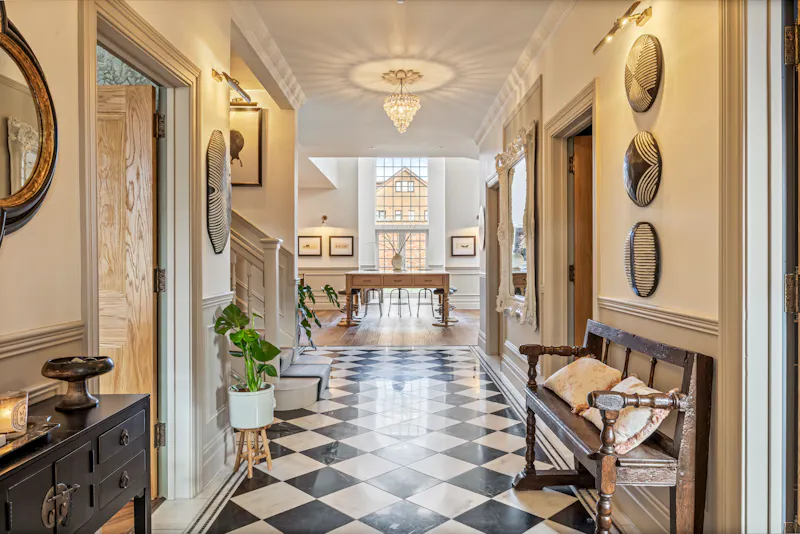 Renovated Hove rectory , B2117 (photo 15)