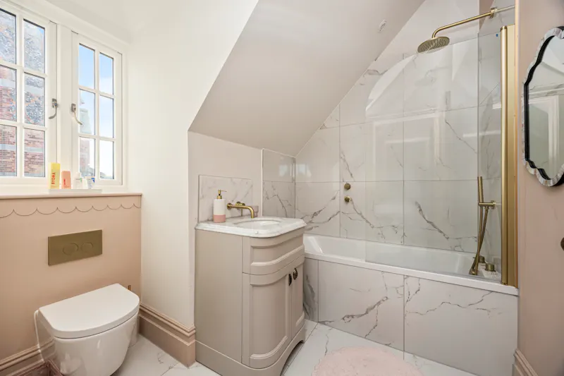 Shower at Renovated Hove rectory , B2117 (photo 32)