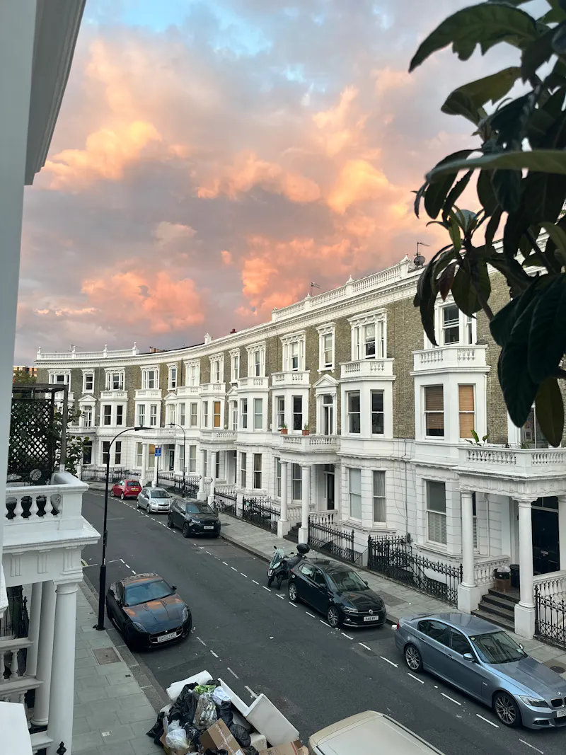 West Kensington Townhouse, B2119 (photo 1)