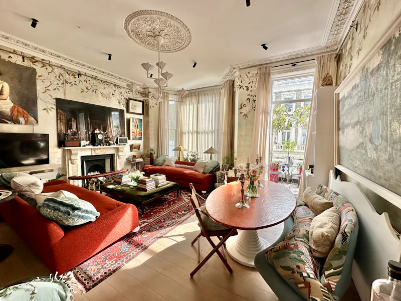 Fireplace at West Kensington Townhouse, B2119 (photo 2)