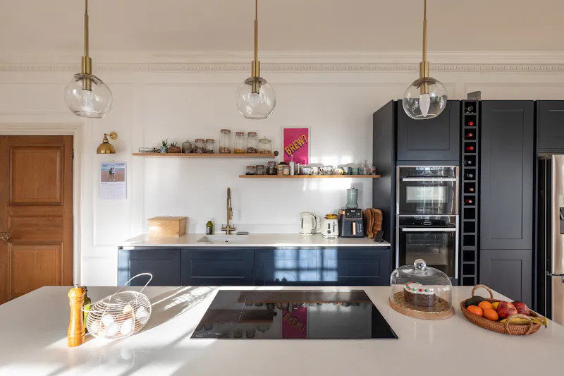Stylish Folkestone Home, D2864 (photo 4)
