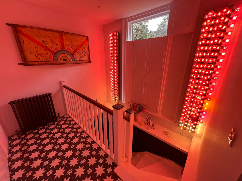 Landing at Stunning South London Villa, B2103 (photo 20)