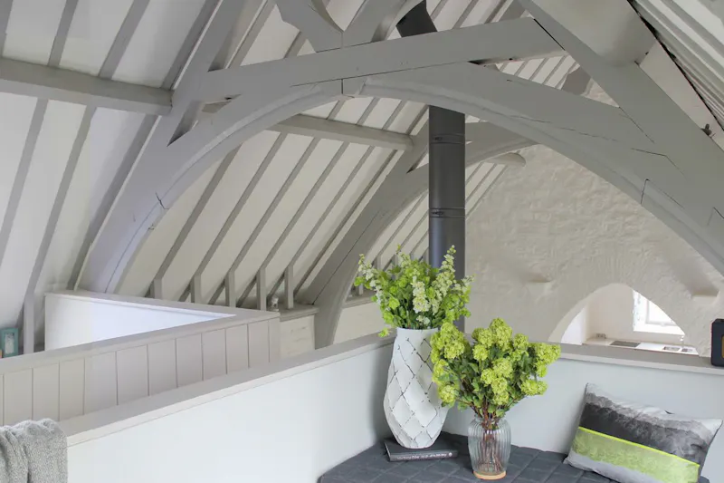 Beams at Cosy Medieval Welsh church, CH128 (photo 9)