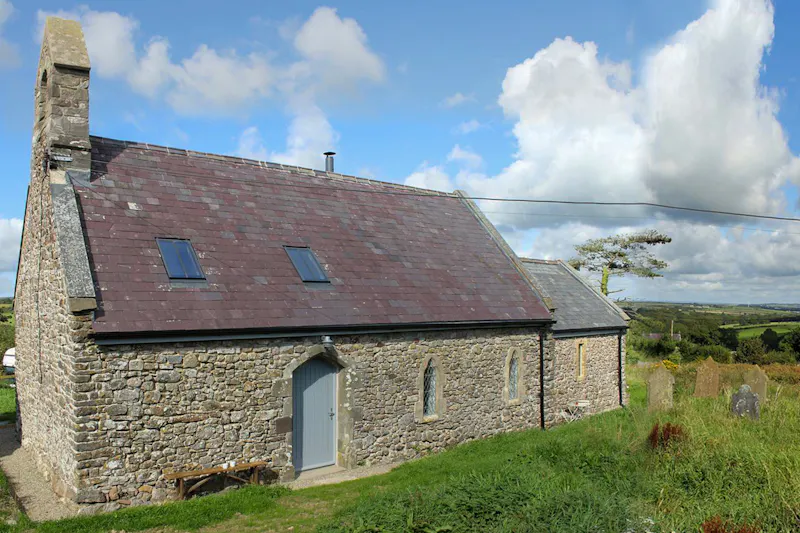 Cosy Medieval Welsh church, CH128 (photo 1)