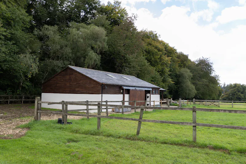 Stable / Outbuildings at Vacant Reading Tudor manor, M371 (photo 39)