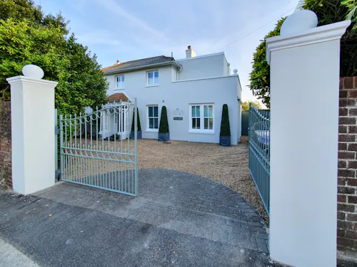Charming Hastings Villa, A1688