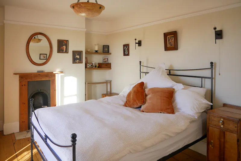 Bedroom at Charming Hastings Villa, A1688 (photo 20)