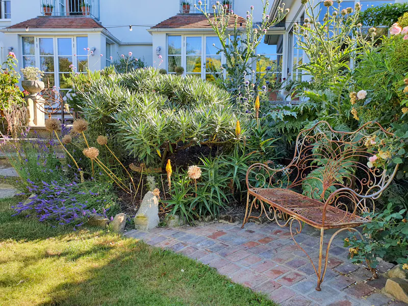 Charming Hastings Villa, A1688 (photo 44)