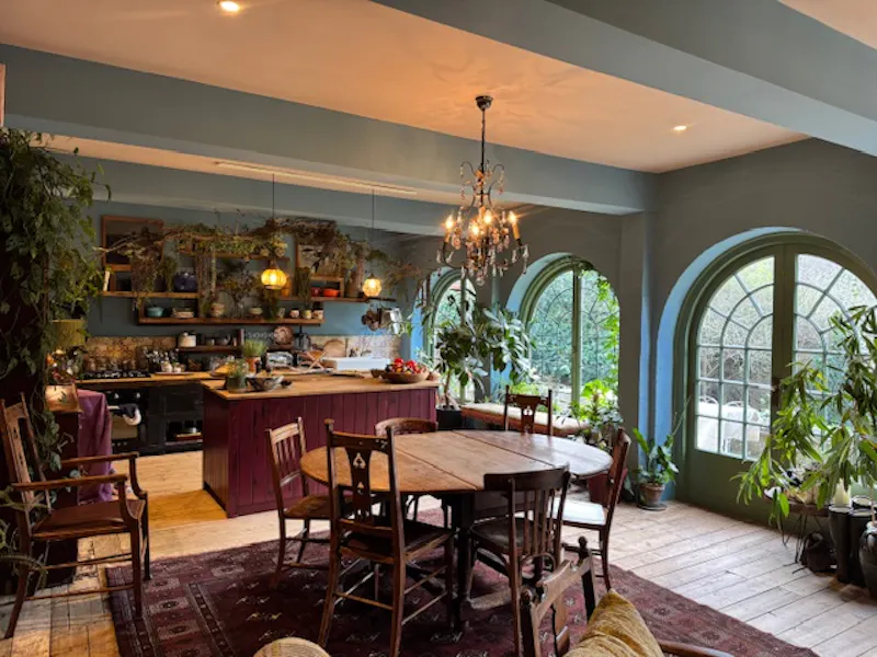 Dining room at Character period Hampstead Home, E551 (photo 3)