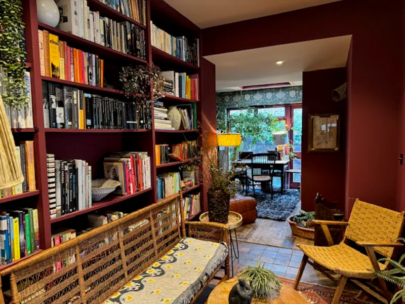 Library at Character period Hampstead Home, E551 (photo 13)