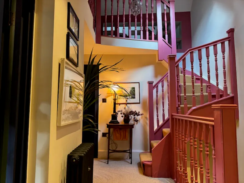 Entrance hall at Character period Hampstead Home, E551 (photo 19)