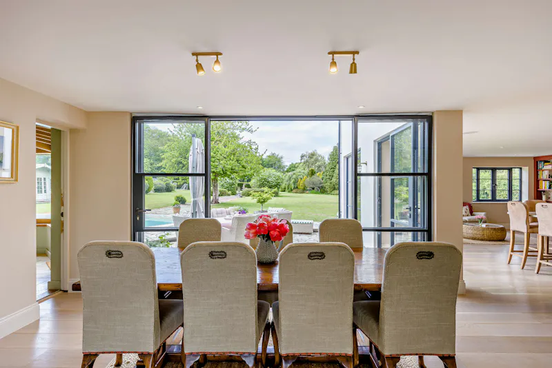 Modern 1970s Tadley Renovation , D2865 (photo 8)