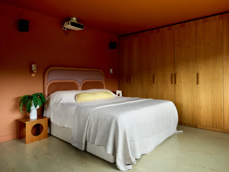 Bedroom - main at Earthy Deal sea front house , D2866 (photo 12)