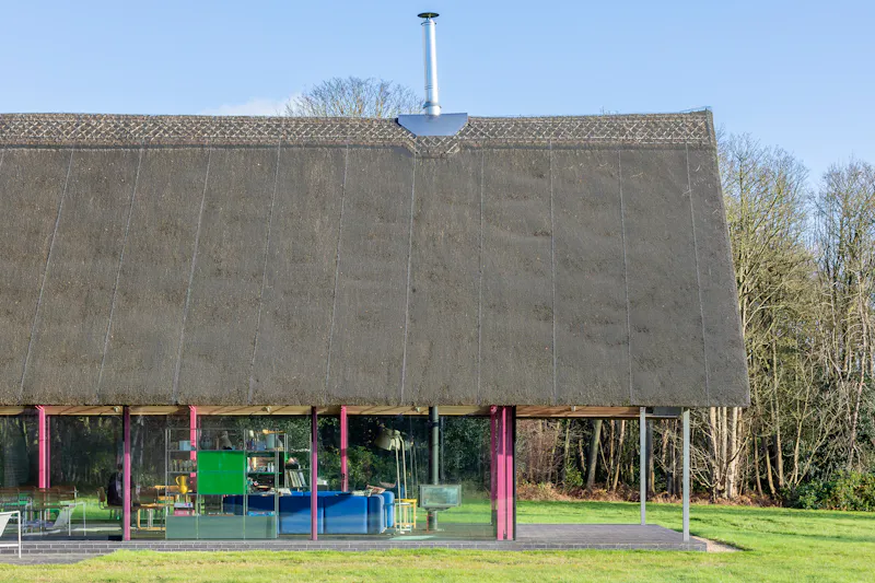 Suffolk Thatched Glass House, Q161 (photo 14)
