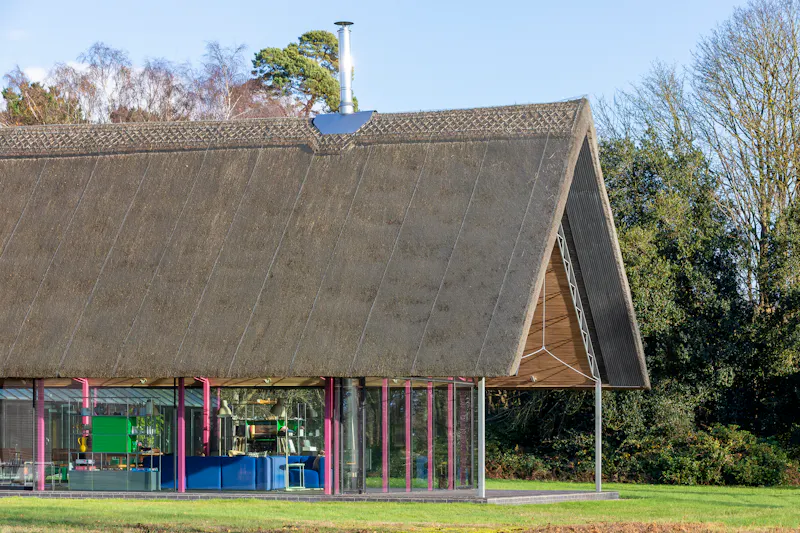 Suffolk Thatched Glass House, Q161 (photo 1)