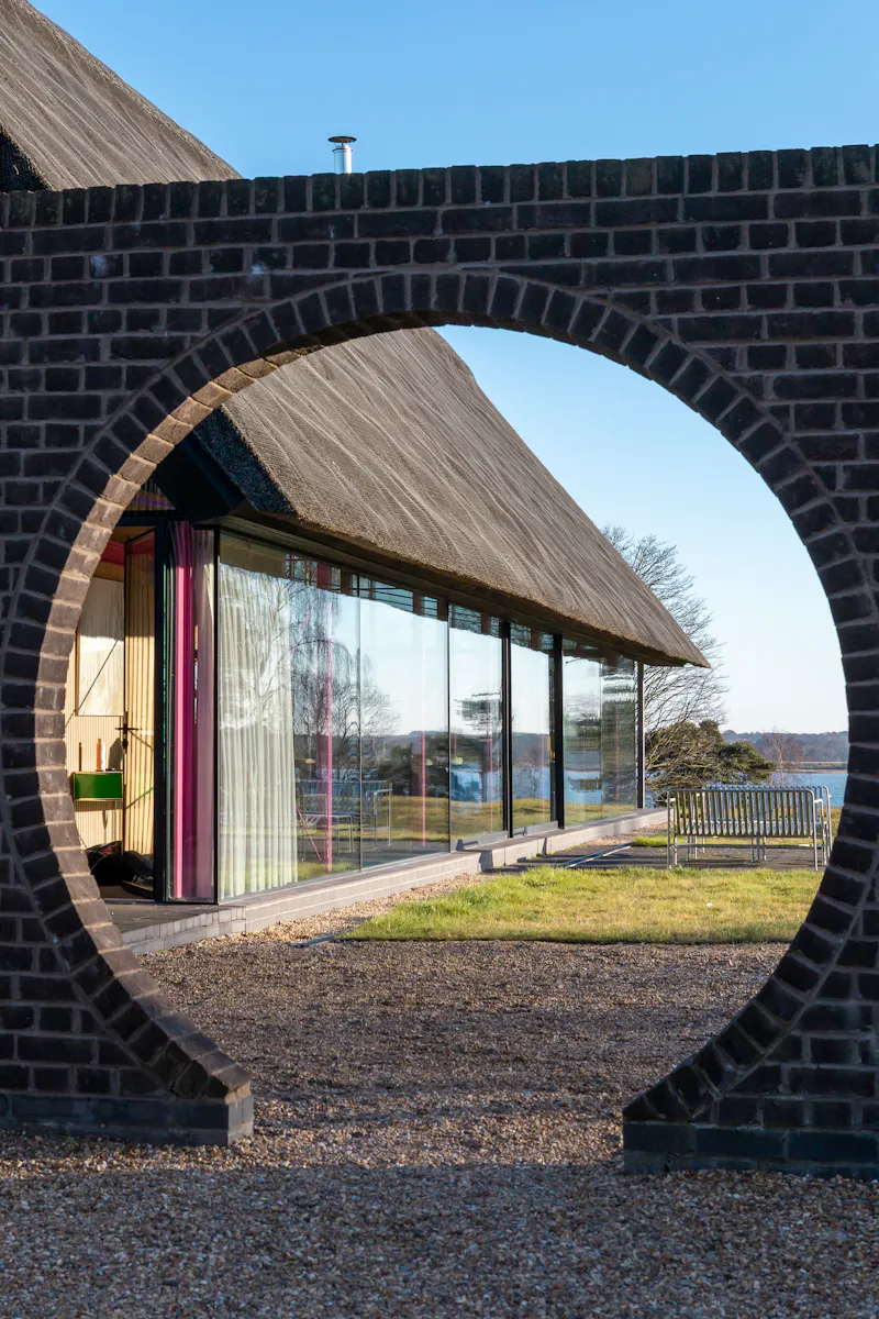 Suffolk Thatched Glass House, Q161 (photo 10)