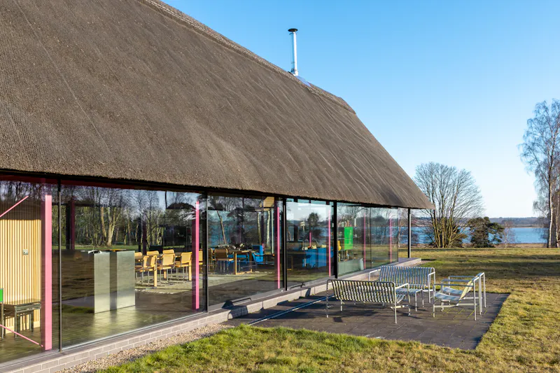 Suffolk Thatched Glass House, Q161 (photo 13)