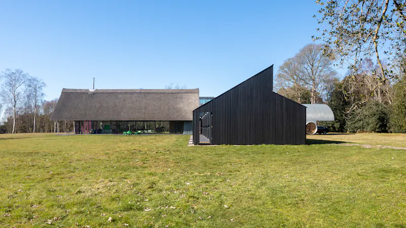 Suffolk Thatched Glass House, Q161 (photo 33)