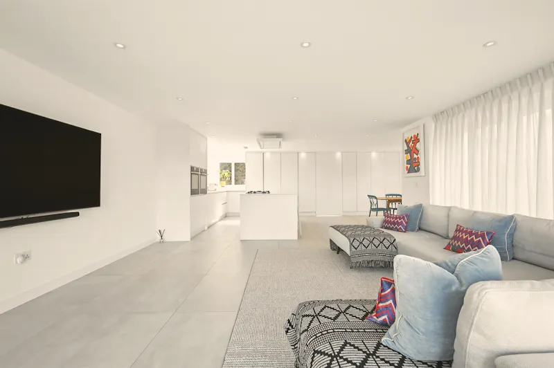 Living Room at Epping Green minimalist house, D2871 (photo 3)