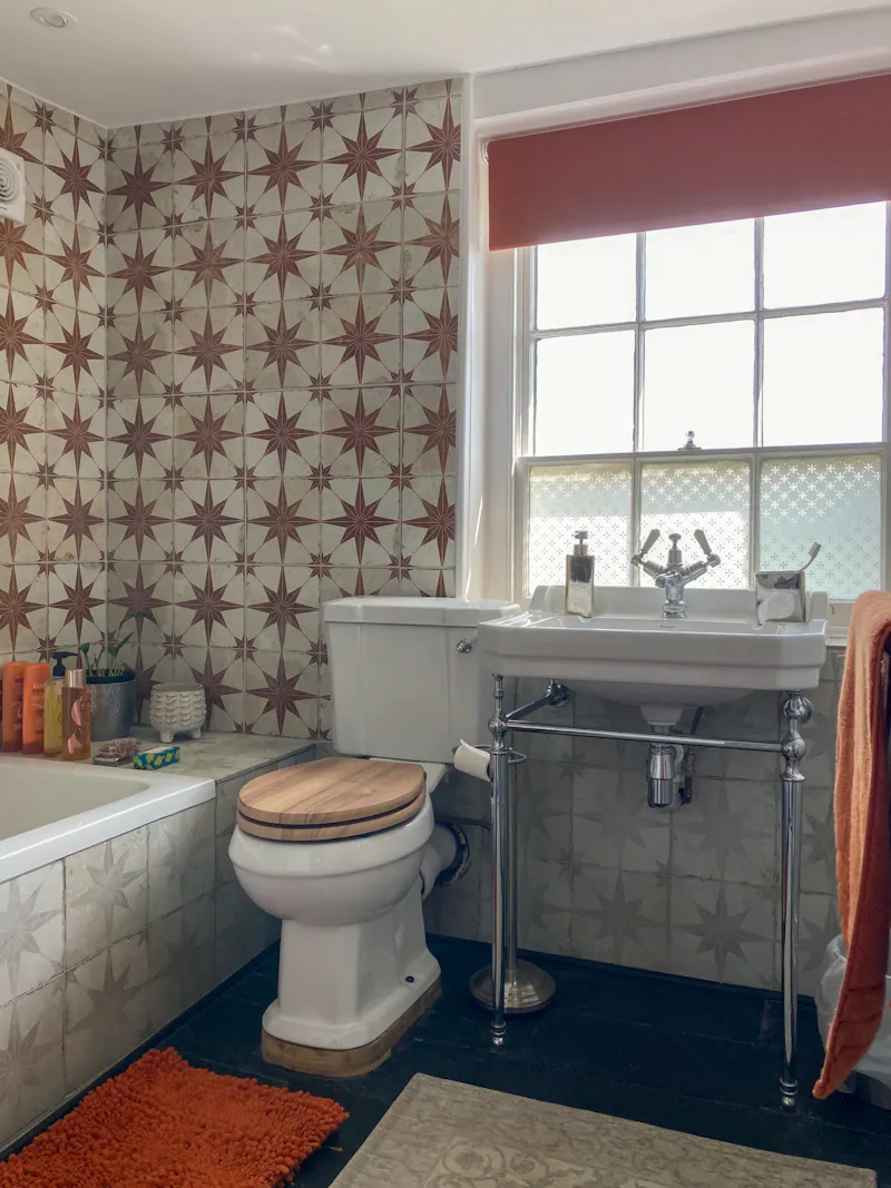 Bathroom at Grand Walmer Georgian house, A1693 (photo 25)