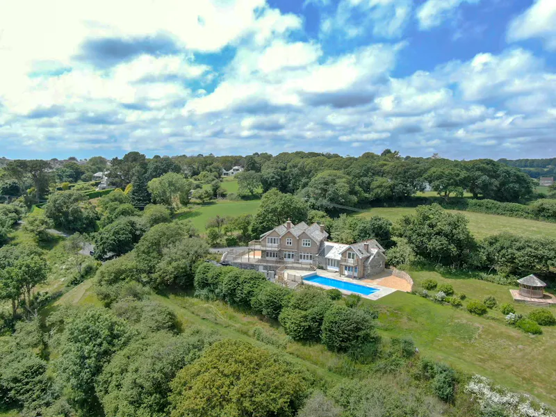 Striking Falmouth coastal home, D2869 (photo 51)