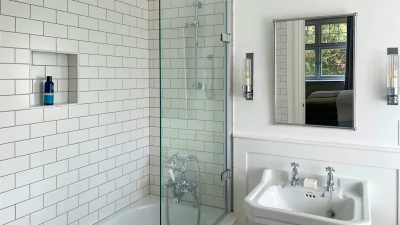 Bath at Striking Falmouth coastal home, D2869 (photo 34)