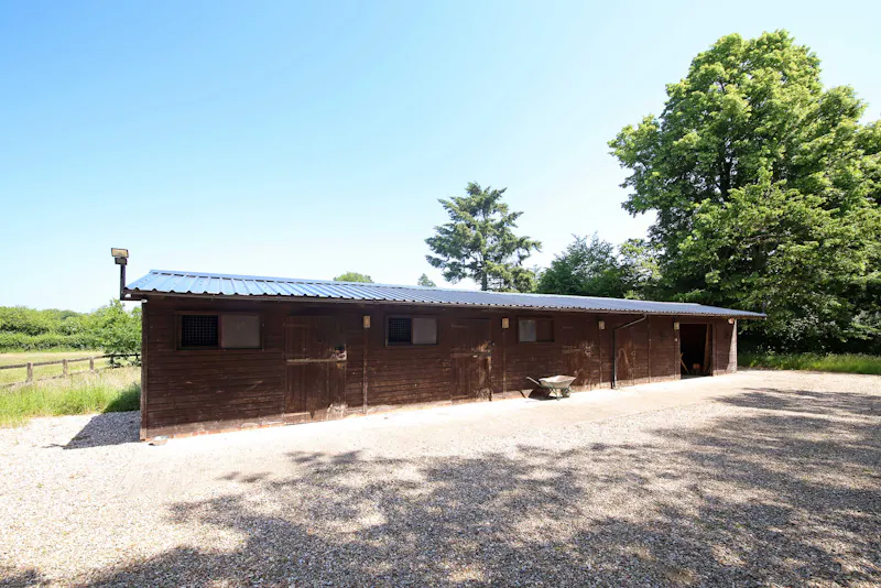 Stable / Outbuildings at Refined Shalden Country House, D2870 (photo 46)