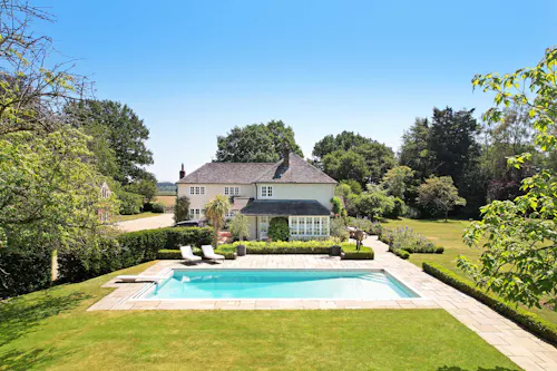 Refined Shalden Country House, D2870