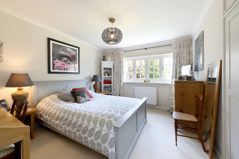 Bedroom at Refined Shalden Country House, D2870 (photo 20)