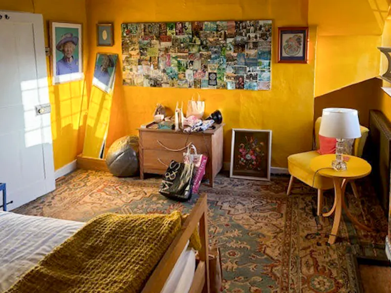 Bedroom at Quirky Guildford cottage, C929 (photo 21)