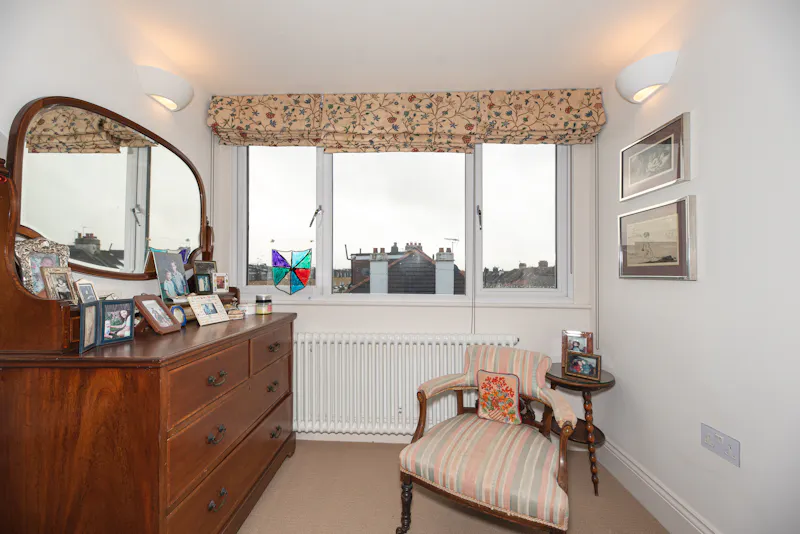 Edwardian Clapham family home, D2872 (photo 48)