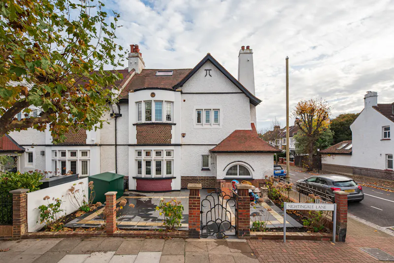 Edwardian Clapham family home, D2872 (photo 1)