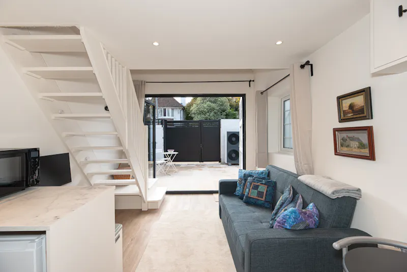 Edwardian Clapham family home, D2872 (photo 61)