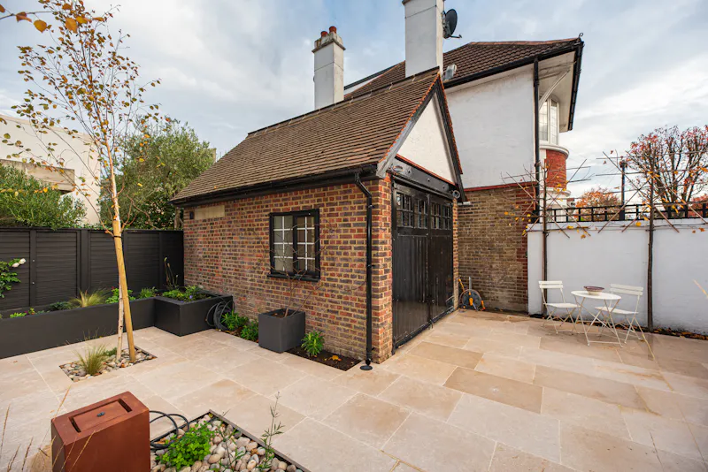 Edwardian Clapham family home, D2872 (photo 77)