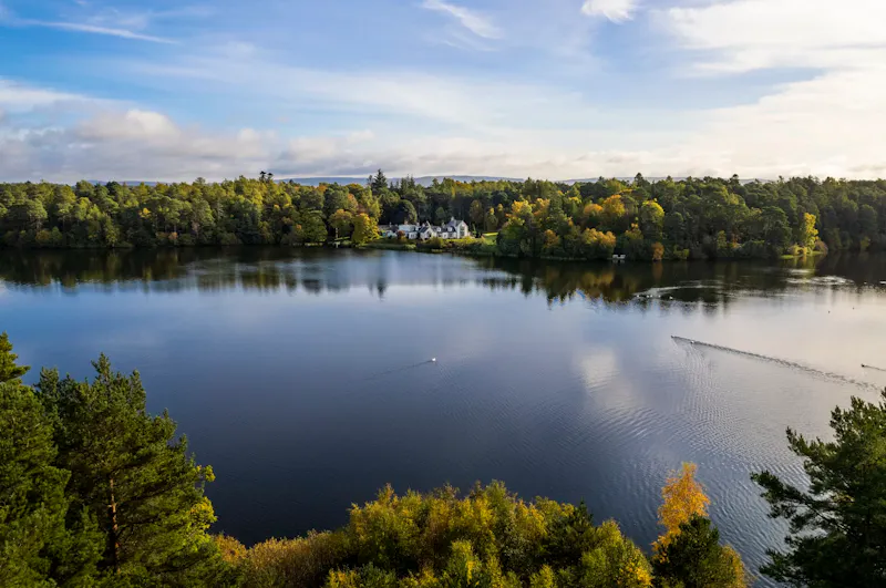 Lake at Whimsical Elgin country house, B2127 (photo 58)