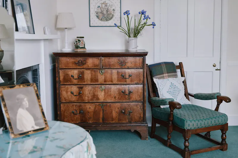 Whimsical Elgin country house, B2127 (photo 32)
