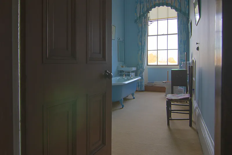 Bath - rolltop at Grand Whittington stately home, A1694 (photo 21)