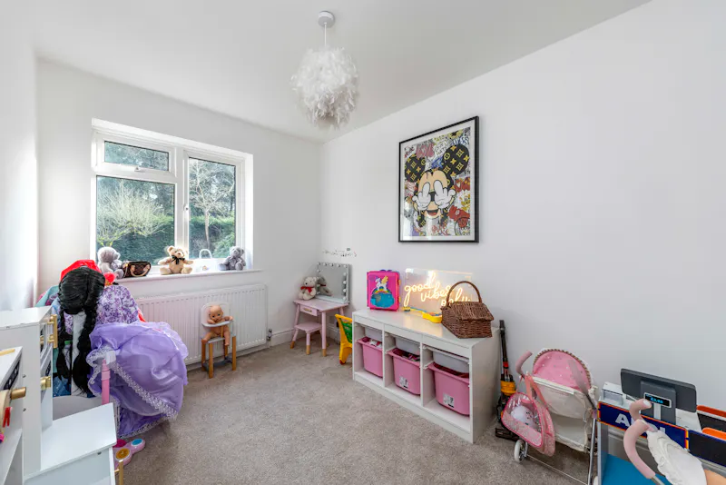 Nursery at 1960s Windlesham family home, D2874 (photo 8)