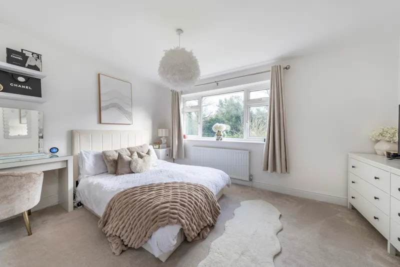 Bedroom - main at 1960s Windlesham family home, D2874 (photo 7)