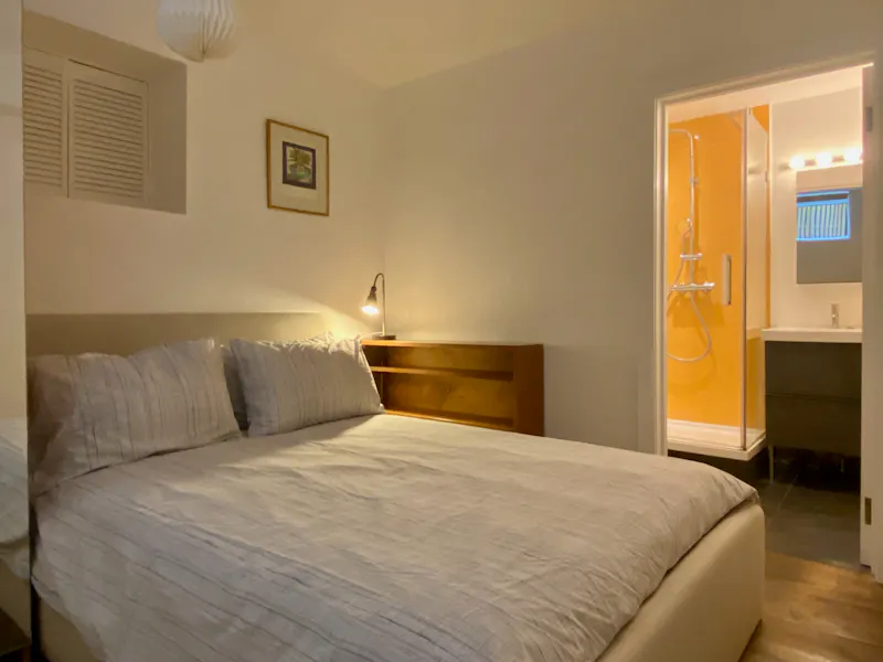 Bedroom at Kensal Rise basement flat, F1106 (photo 8)