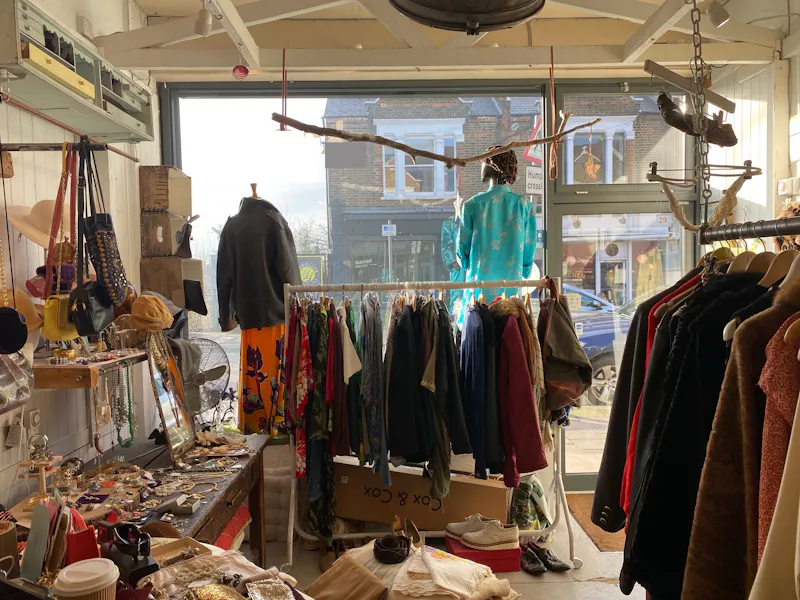 Kensal Green vintage shop, SHOP28 (photo 4)