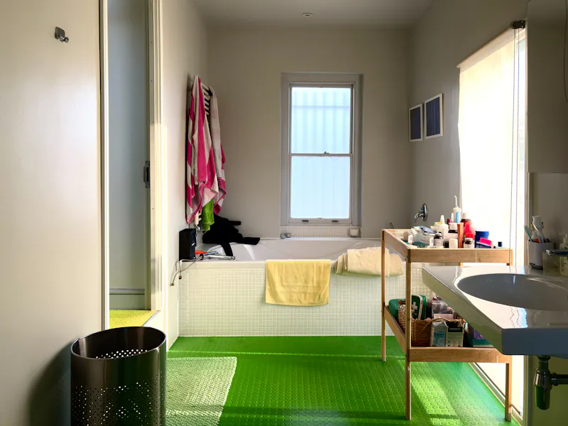 Bath at Canonbury Design-Led Townhouse, B2129 (photo 27)