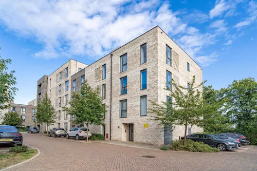 Neutral Colindale Flat, F1274