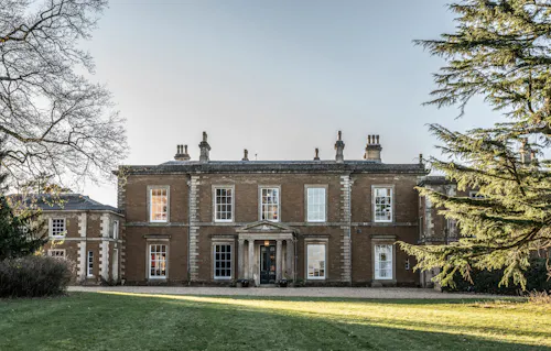 Elegant Tugby Georgian house , A1696