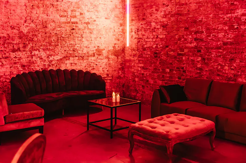 Living Room at Iconic Waterloo Arched Venue, N571 (photo 9)