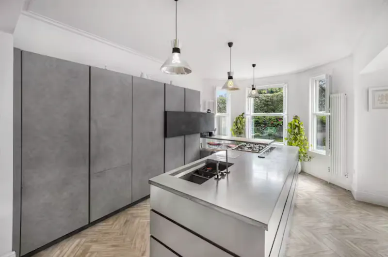 Sleek Victorian Altrincham Home, B2130 (photo 4)